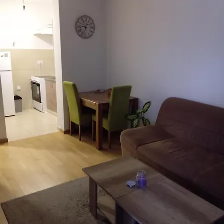 Apartman, Ada-city Block *